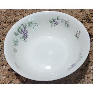 Vtg Pfaltzgraff Grapevine Large Serving Bowl 10” Round Vegetable Salad USA Grape